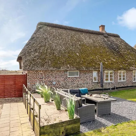 Holiday home Awesome In With House A Panoramic View *